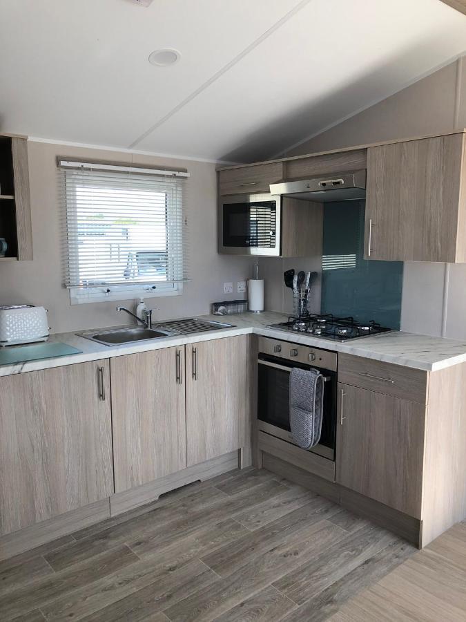 Tranquility No 42 Port Haverigg Marina Милъм Екстериор снимка